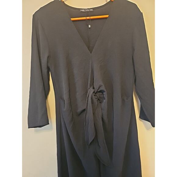 ZARA Womens Knotted Fluid Midi‎ Dress Black Size Medium 3/4 Sleeve Front Slit - Picture 4 of 13